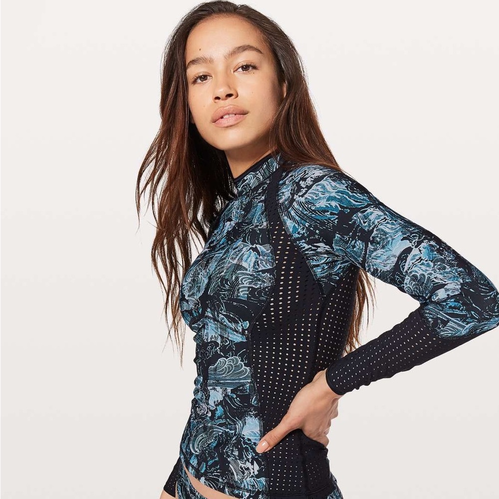 Lululemon Swell Seeker Paddle Top